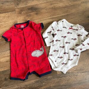 Lot of 2 Baby Boy Outfits Romper Onesie Red Whale White Dachshund Prints 6-9M